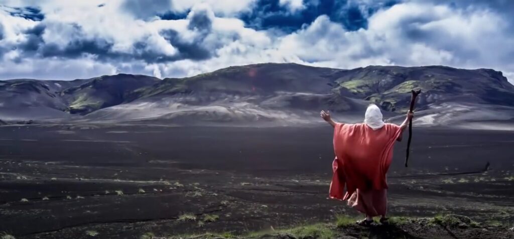 De lo sacerdotal a lo profético